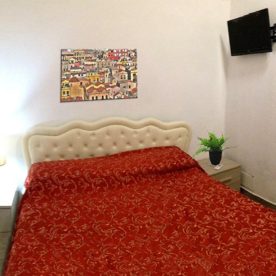מלון קליארי Boutique Oriente Express מראה חיצוני תמונה