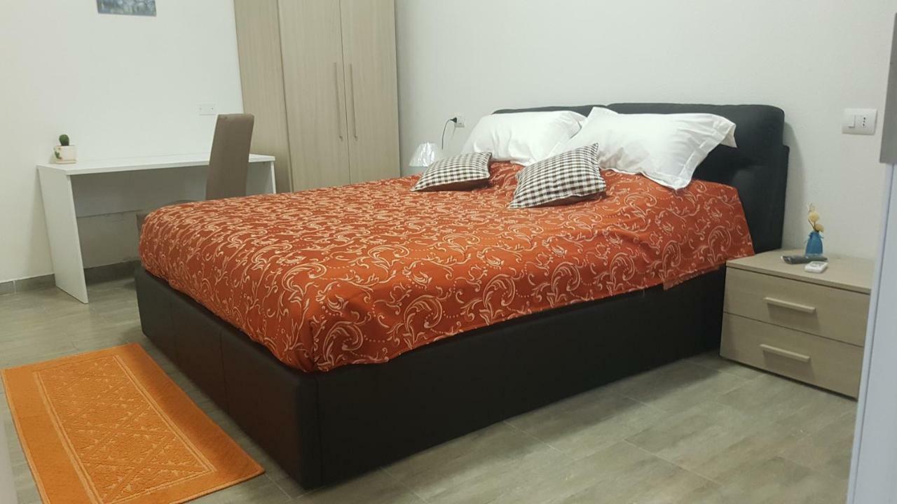 מלון קליארי Boutique Oriente Express מראה חיצוני תמונה
